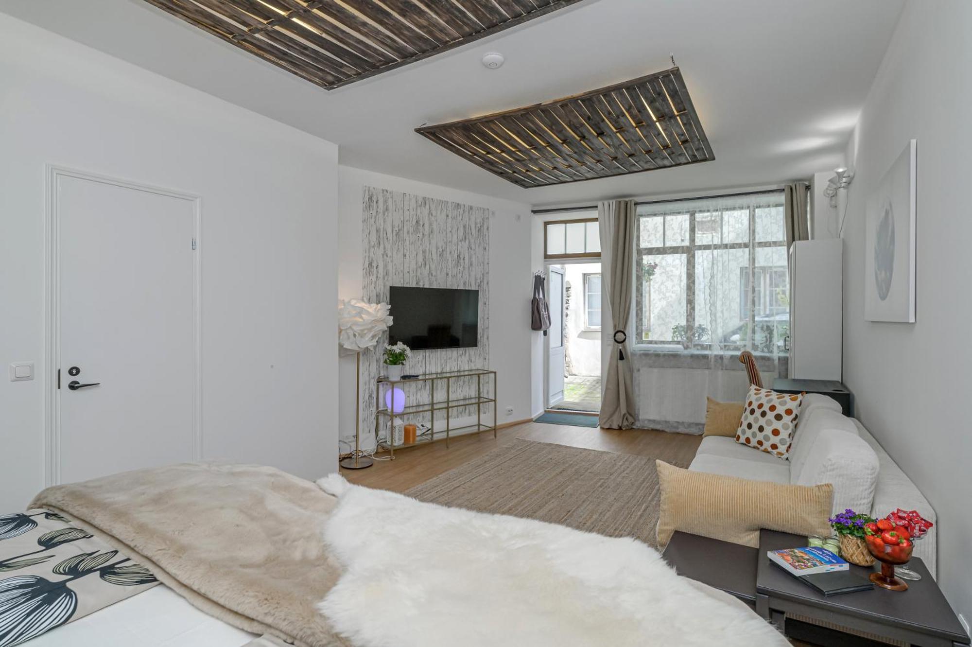 Tallinn Old Town Romantic Apartment Экстерьер фото