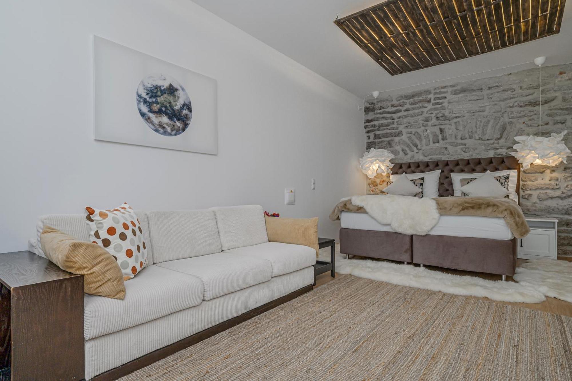 Tallinn Old Town Romantic Apartment Экстерьер фото